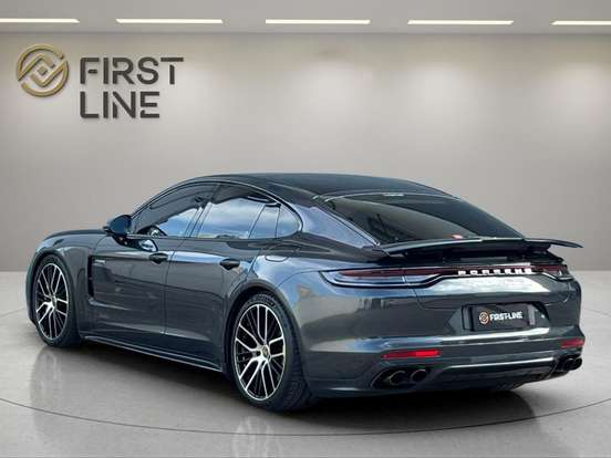 PORSCHE-PANAMERA-4.0 V8 E-HYBRID TURBO S PDK PORSCHE-PANAMERA-2021