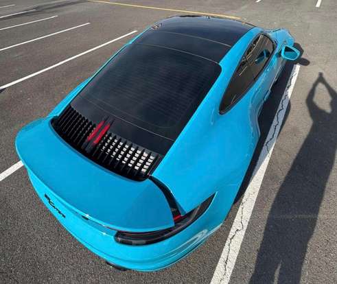 PORSCHE-911-2020