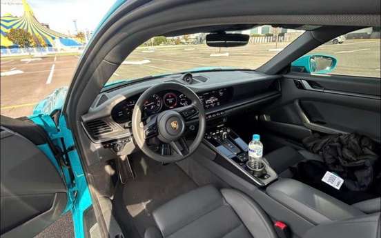 PORSCHE-911-2020