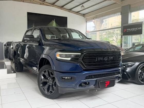RAM 1500 5.7 V8 GASOLINA LIMITED NIGHT EDITION CD 4X4 AUTOMÁTICO