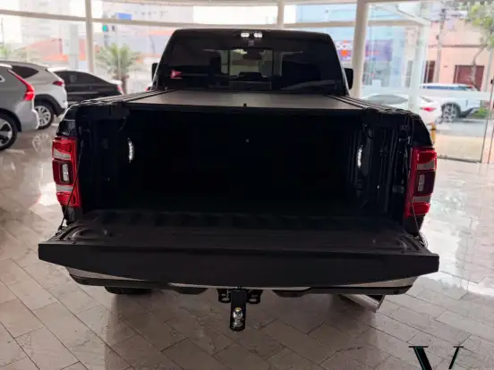 RAM-2500-6.7 I6 TURBO DIESEL LARAMIE CD 4X4 AUTOMÁTICO RAM-2500-2023