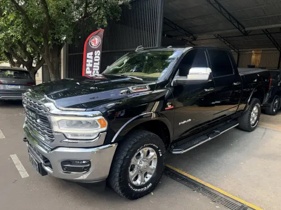 RAM 2500 6.7 I6 TURBO DIESEL LARAMIE CD 4X4 AUTOMÁTICO