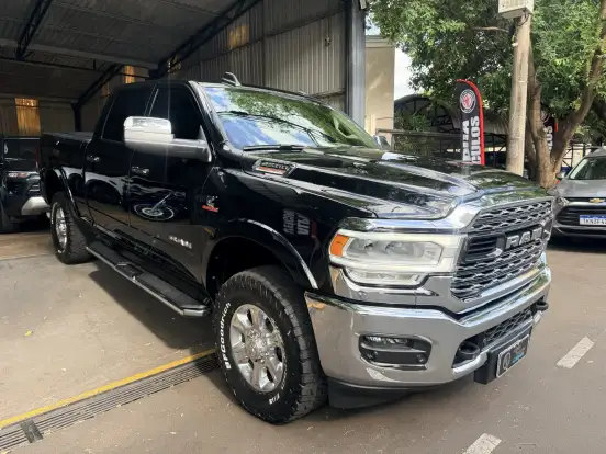 RAM-2500-6.7 I6 TURBO DIESEL LARAMIE CD 4X4 AUTOMÁTICO RAM-2500-2021