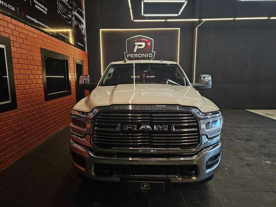 RAM-2500-6.7 I6 TURBO DIESEL LARAMIE CD 4X4 AUTOMÁTICO RAM-2500-2023