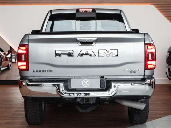 RAM-2500-6.7 I6 TURBO DIESEL LARAMIE CD 4X4 AUTOMÁTICO RAM-2500-2019
