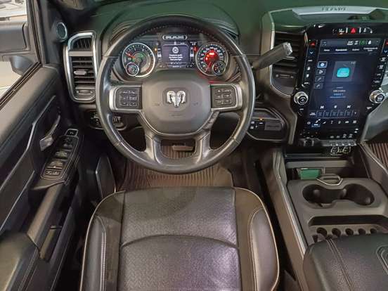 RAM-3500-6.7 I6 TURBO DIESEL LARAMIE NIGHT EDITION CD 4X4 AUTOMÁTICO RAM-3500-2022