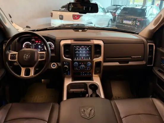 RAM-CLASSIC-5.7 V8 GASOLINA LARAMIE CD 4X4 AUTOMÁTICO RAM-CLASSIC-2023