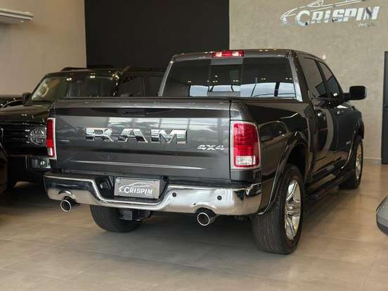 RAM-CLASSIC-5.7 V8 GASOLINA LARAMIE CD 4X4 AUTOMÁTICO RAM-CLASSIC-2022