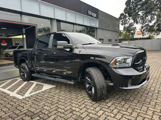 RAM-CLASSIC-5.7 V8 GASOLINA LARAMIE NIGHT EDITION CD 4X4 AUTOMÁTICO RAM-CLASSIC-2022