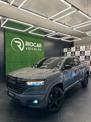 RAM RAMPAGE 2.0 HURRICANE 4 TURBO GASOLINA R/T 4X4 AUTOMÁTICO