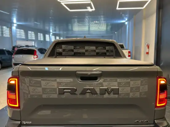RAM-RAMPAGE-2.0 HURRICANE 4 TURBO GASOLINA R/T 4X4 AUTOMÁTICO RAM-RAMPAGE-2025
