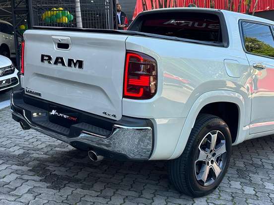 RAM-RAMPAGE-2.0 HURRICANE 4 TURBO GASOLINA LARAMIE 4X4 AUTOMÁTICO RAM-RAMPAGE-2023