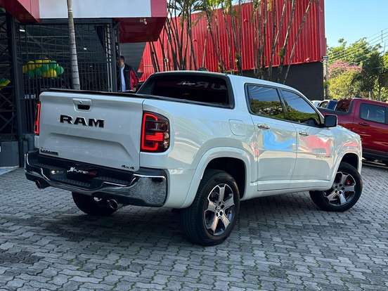 RAM-RAMPAGE-2.0 HURRICANE 4 TURBO GASOLINA LARAMIE 4X4 AUTOMÁTICO RAM-RAMPAGE-2023