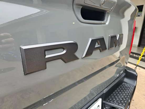 RAM-RAMPAGE-2.0 HURRICANE 4 TURBO GASOLINA R/T 4X4 AUTOMÁTICO RAM-RAMPAGE-2023