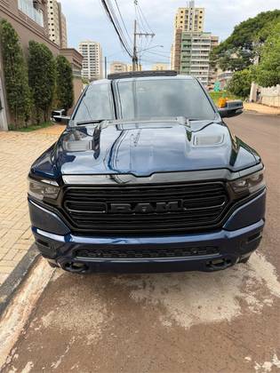 RAM 1500 5.7 V8 GASOLINA LIMITED NIGHT EDITION CD 4X4 AUTOMÁTICO