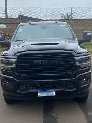 RAM-2500-6.7 I6 TURBO DIESEL LARAMIE NIGHT EDITION CD 4X4 AUTOMÁTICO RAM-2500-2023