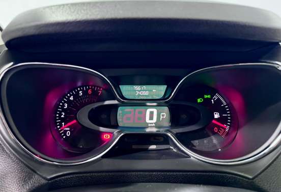 RENAULT-CAPTUR-1.6 16V SCE FLEX INTENSE X-TRONIC RENAULT-CAPTUR-2017
