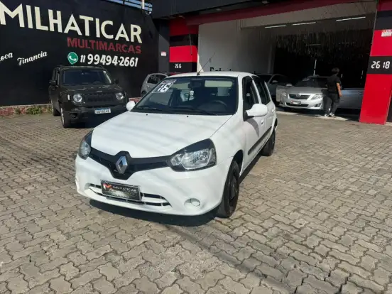 RENAULT-CLIO-2015