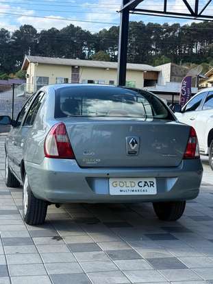 RENAULT-CLIO-2008