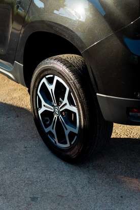 RENAULT-DUSTER-2020