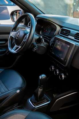 RENAULT-DUSTER-2020
