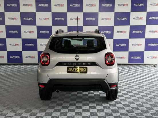 RENAULT-DUSTER-2023