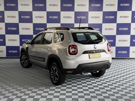 RENAULT-DUSTER-2023