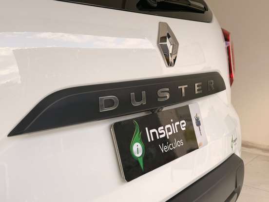 RENAULT-DUSTER-2023