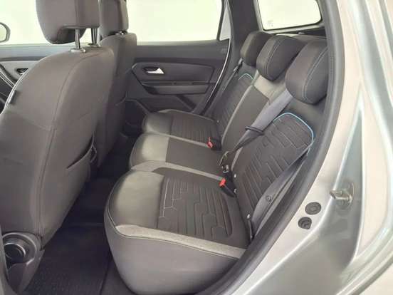 RENAULT-DUSTER-2023