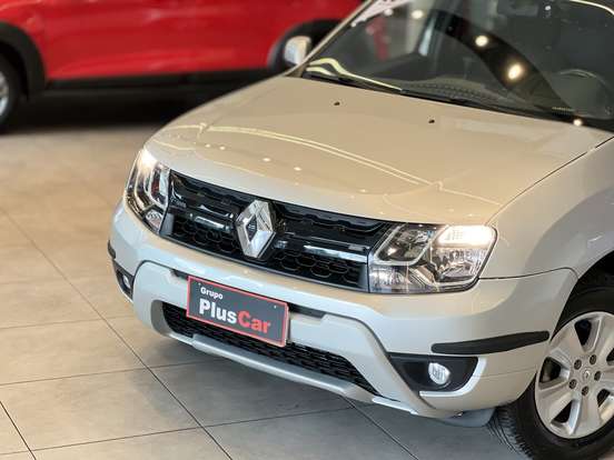 RENAULT-DUSTER-2.0 DYNAMIQUE 4X2 16V FLEX 4P AUTOMÁTICO RENAULT-DUSTER-2016