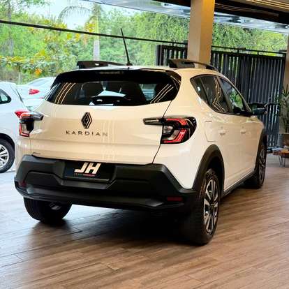 RENAULT-KARDIAN-2025