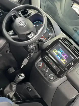 RENAULT-KWID-2022