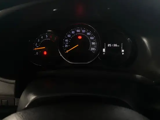 RENAULT-SANDERO-2022