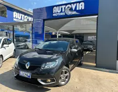 RENAULT SANDERO 1.0 12V SCE FLEX GT LINE MANUAL RENAULT SANDERO 1.0 12V SCE FLEX GT LINE MANUAL