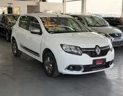 RENAULT SANDERO 1.0 12V SCE FLEX VIBE MANUAL RENAULT SANDERO 1.0 12V SCE FLEX VIBE MANUAL