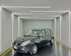 RENAULT SANDERO 1.0 AUTHENTIQUE 16V FLEX 4P MANUAL RENAULT SANDERO 1.0 AUTHENTIQUE 16V FLEX 4P MANUAL