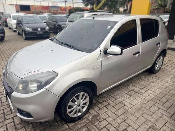 RENAULT SANDERO 1.0 EXPRESSION 16V FLEX 4P MANUAL