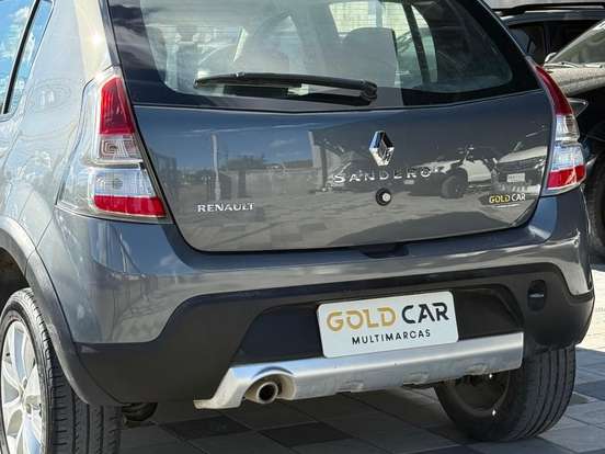 RENAULT-SANDERO-1.6 STEPWAY 16V FLEX 4P AUTOMÁTICO RENAULT-SANDERO-2013