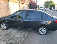 RENAULT SYMBOL 1.6 PRIVILÈGE 16V FLEX 4P MANUAL RENAULT SYMBOL 1.6 PRIVILÈGE 16V FLEX 4P MANUAL