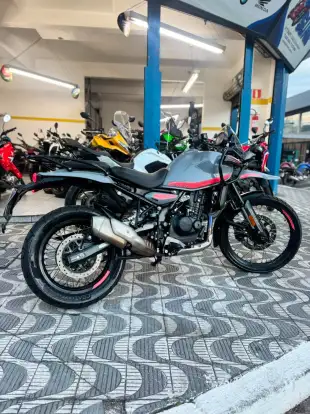 ROYAL ENFIELD-HIMALAYAN 450 SLATE SALT-2025