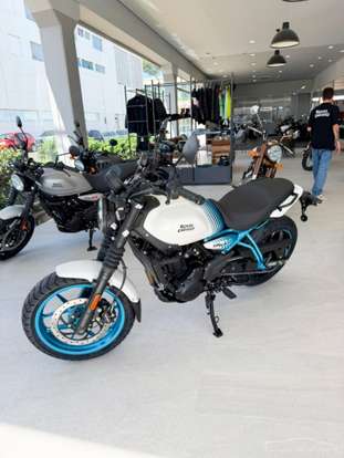 ROYAL ENFIELD-GUERRILLA 450-2026