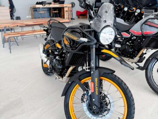 ROYAL ENFIELD-HIMALAYAN 450 KAMET WHITE ROYAL ENFIELD-HIMALAYAN 450 KAMET WHITE-2026