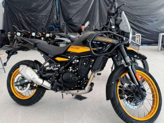 ROYAL ENFIELD-HIMALAYAN 450 KAMET WHITE ROYAL ENFIELD-HIMALAYAN 450 KAMET WHITE-2026