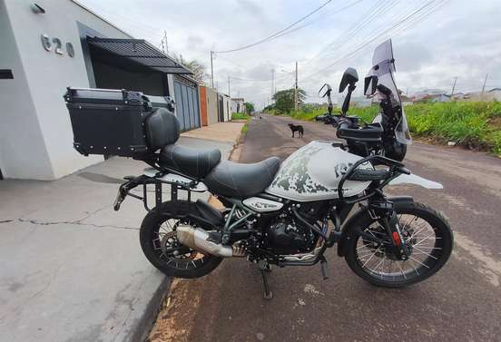ROYAL ENFIELD-HIMALAYAN 450 KAMET WHITE-2025