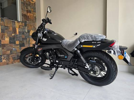 SHINERAY IRON 250 