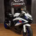 SUZUKI GSX-R750 W SRAD SUZUKI GSX-R750 W SRAD