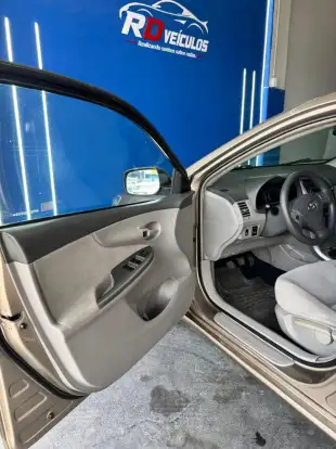 TOYOTA-COROLLA-2009