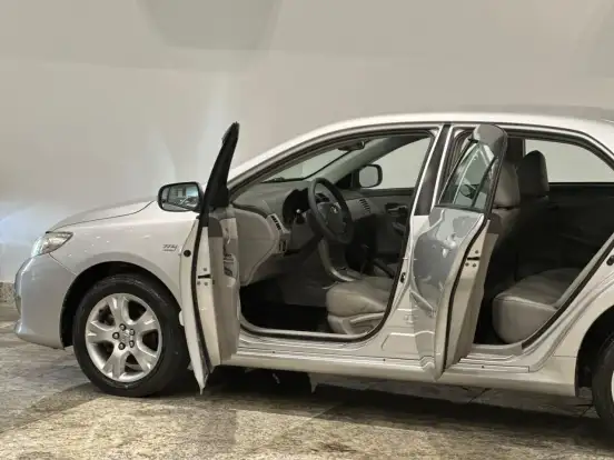 TOYOTA-COROLLA-2008