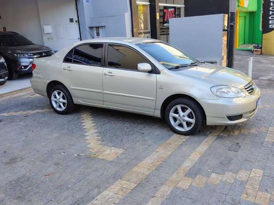 TOYOTA-COROLLA-1.6 XLI 16V GASOLINA 4P AUTOMÁTICO TOYOTA-COROLLA-2004