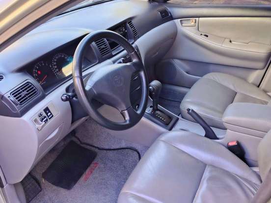 TOYOTA-COROLLA-1.6 XLI 16V GASOLINA 4P AUTOMÁTICO TOYOTA-COROLLA-2004